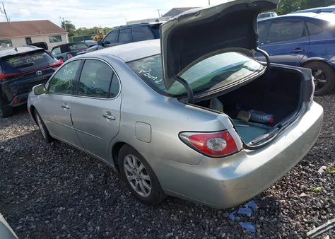 2002 Lexus Es 300 из США, поврежденный, VIN JTHBF30G625007190